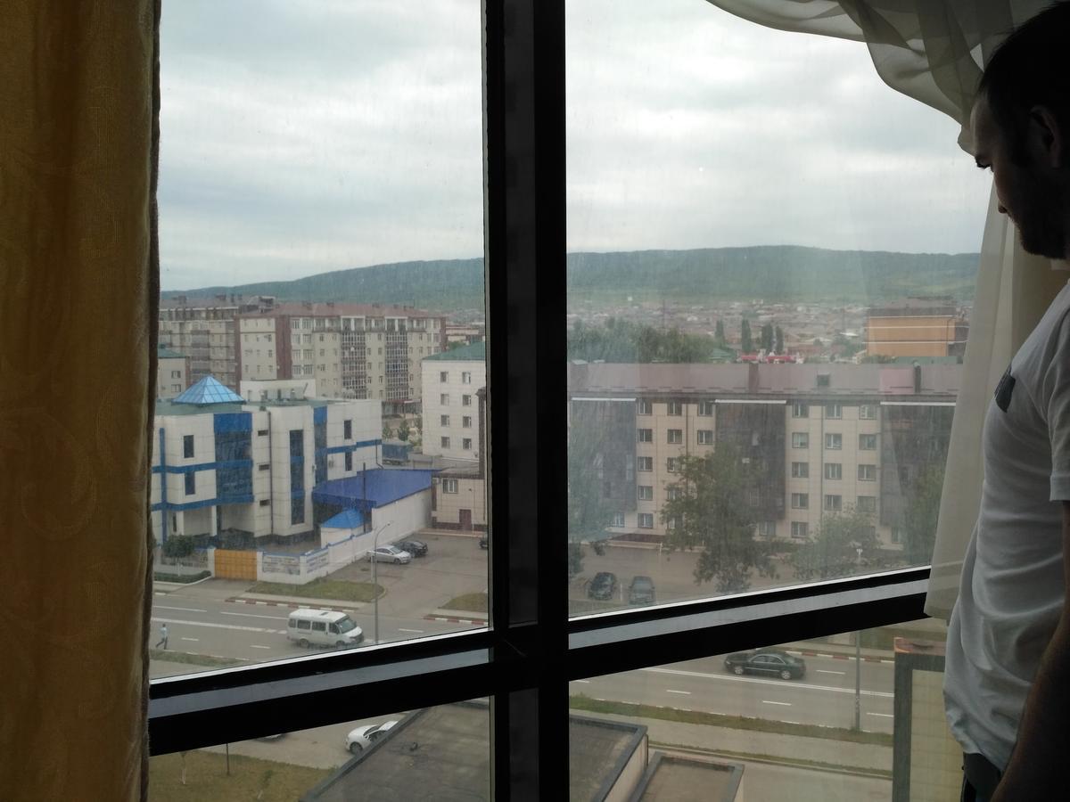 Hotel Kavkaz Gudermes ภายนอก รูปภาพ